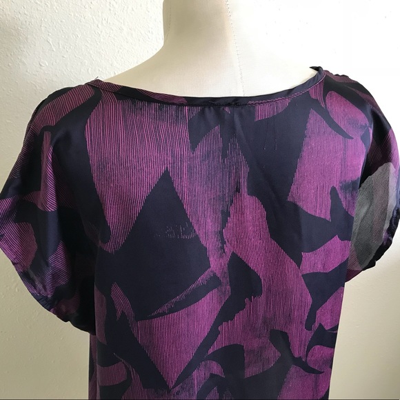Shimmery Purple High-Low Shell Top - Picture 3 of 7